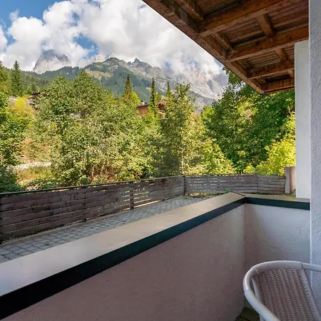 Wander Lust マリア・アルム・アム・シュタイナーネン・メアー