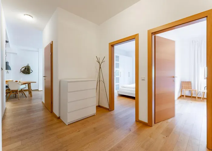 Wander Lust アパート マリア・アルム・アム・シュタイナーネン・メアー